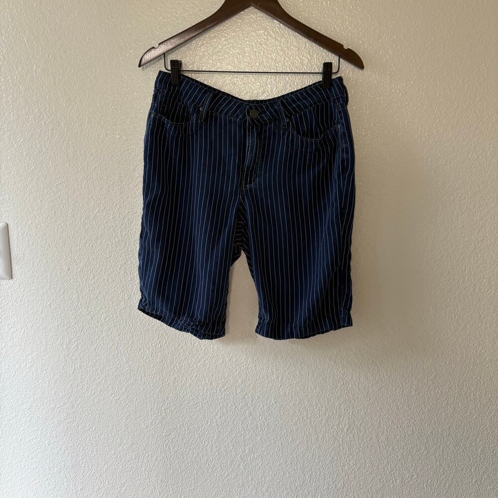 NYDJ Lift Tuck Technology Shorts Classic Pinstripe Minimalist Coastal Chic